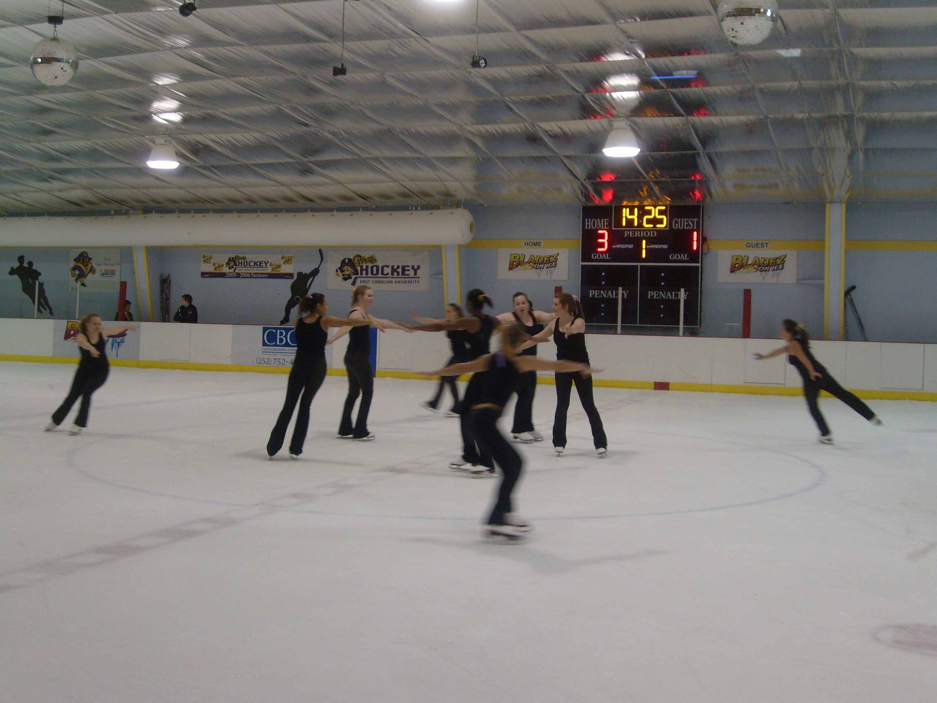 perform2.jpg
